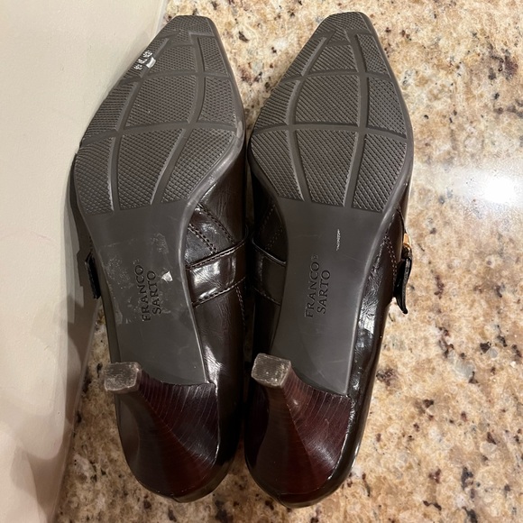 Size nine brown leather Franco Sarto shoes with two and a half inch heel - Picture 8 of 11